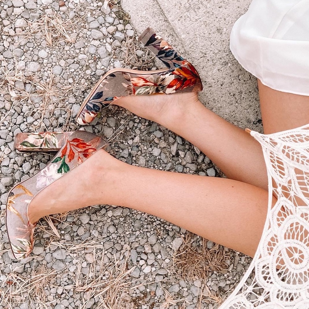 Vintage-Inspired Velvet Heels